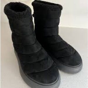 MONCLER Black Hermosa Black Ankle boots